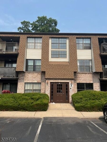 Property Photo:  660 N Broad St A20  NJ 07208 