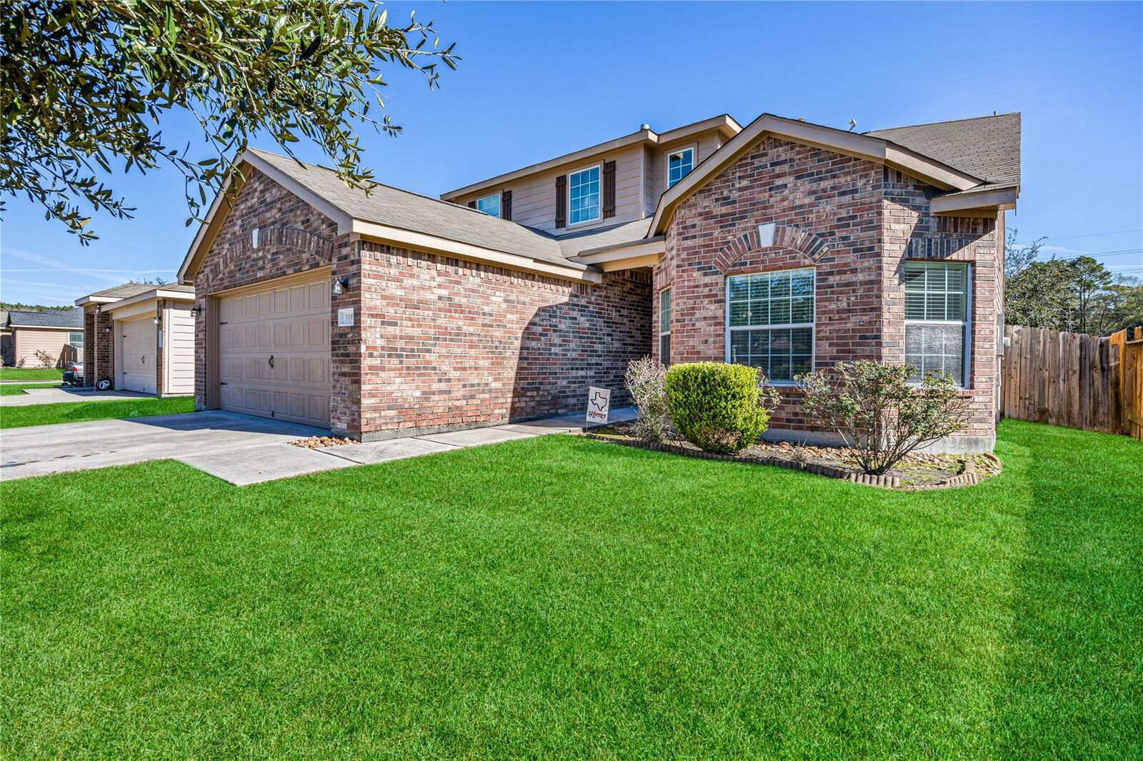 Property Photo: 319 Falling Pine Drive TX 77304