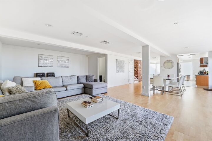 Property Photo:  27 Suffolk Lane  NJ 07670 