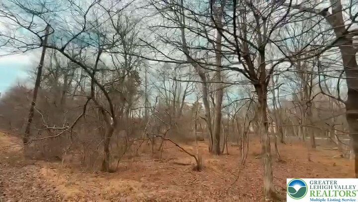 Property Photo: 44 Sekani Trail 1102 PA 18210