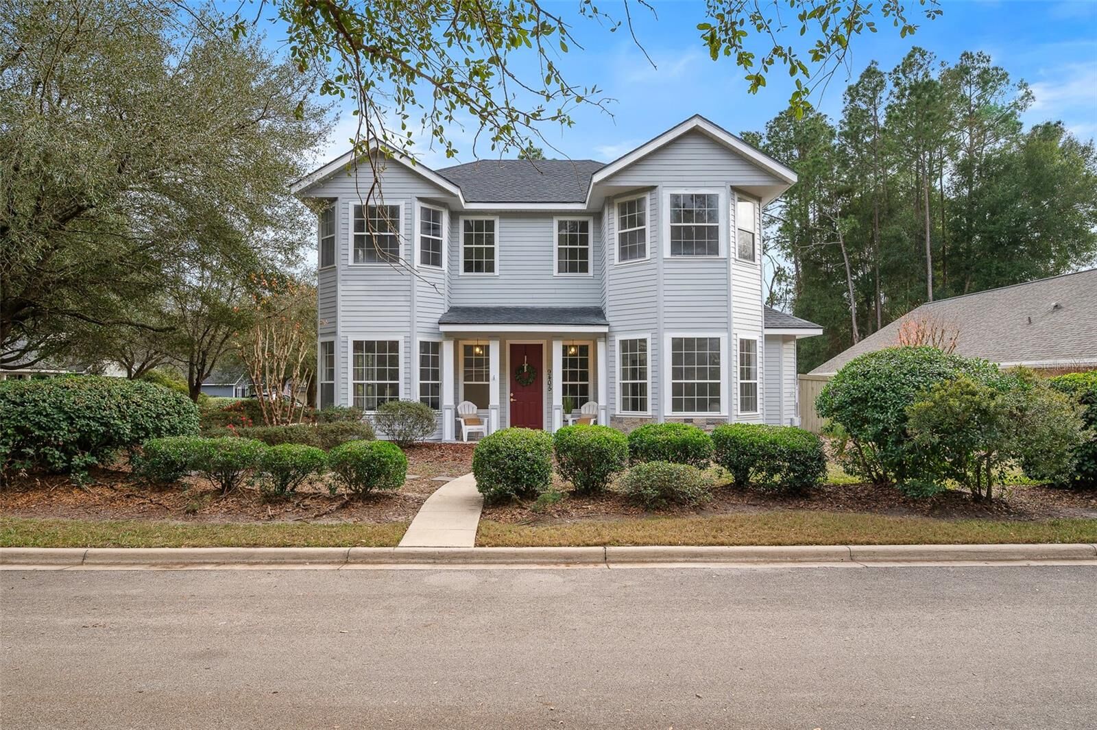 Property Photo:  9405 SW 31st Lane  FL 32608 