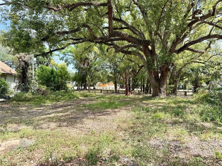 Property Photo:  3417 E 11th Ave  FL 33605 