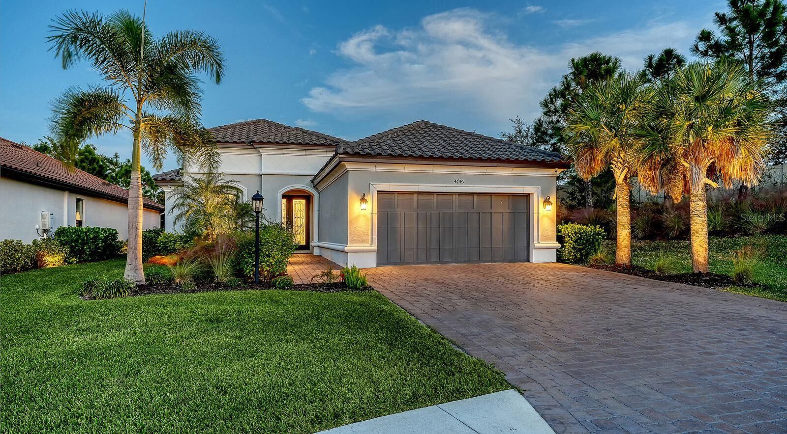 Property Photo:  4749 Zeno Court  FL 34211 