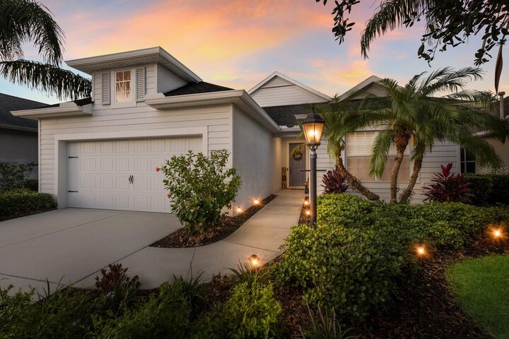 Property Photo:  5023 Brickell Park Cove  FL 34211 