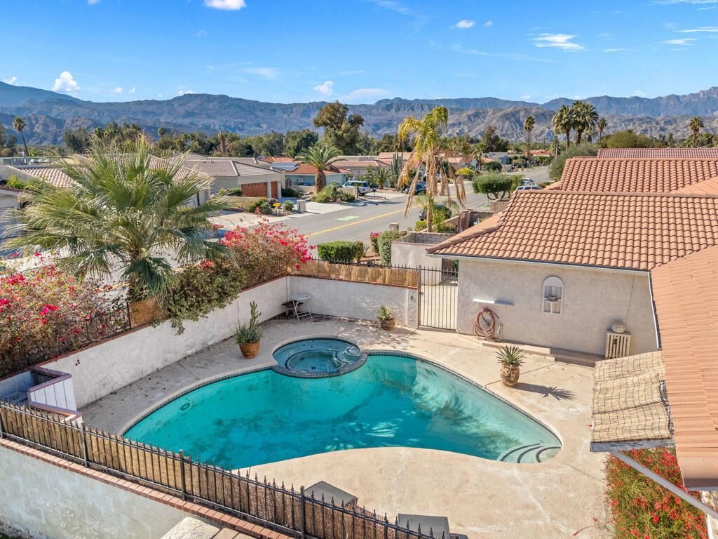 Property Photo: 76896 California Drive CA 92211