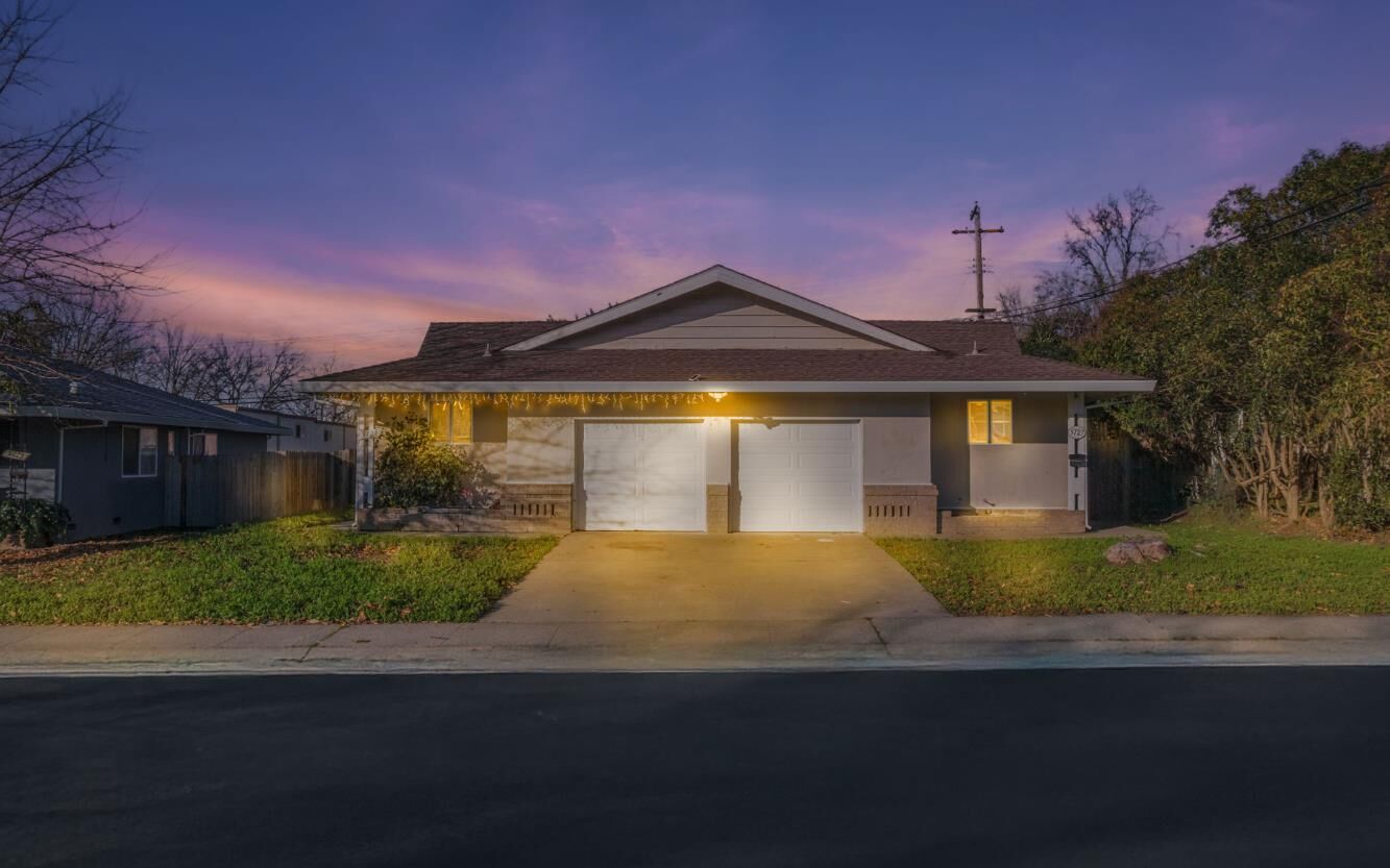 Property Photo:  5725 Woodleigh Drive  CA 95608 
