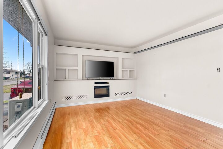 Property Photo:  213 Patterson Drive  PE C1A 8J2 