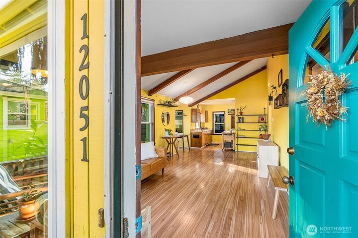 Property Photo:  12051  Hiram Place NE  WA 98125 