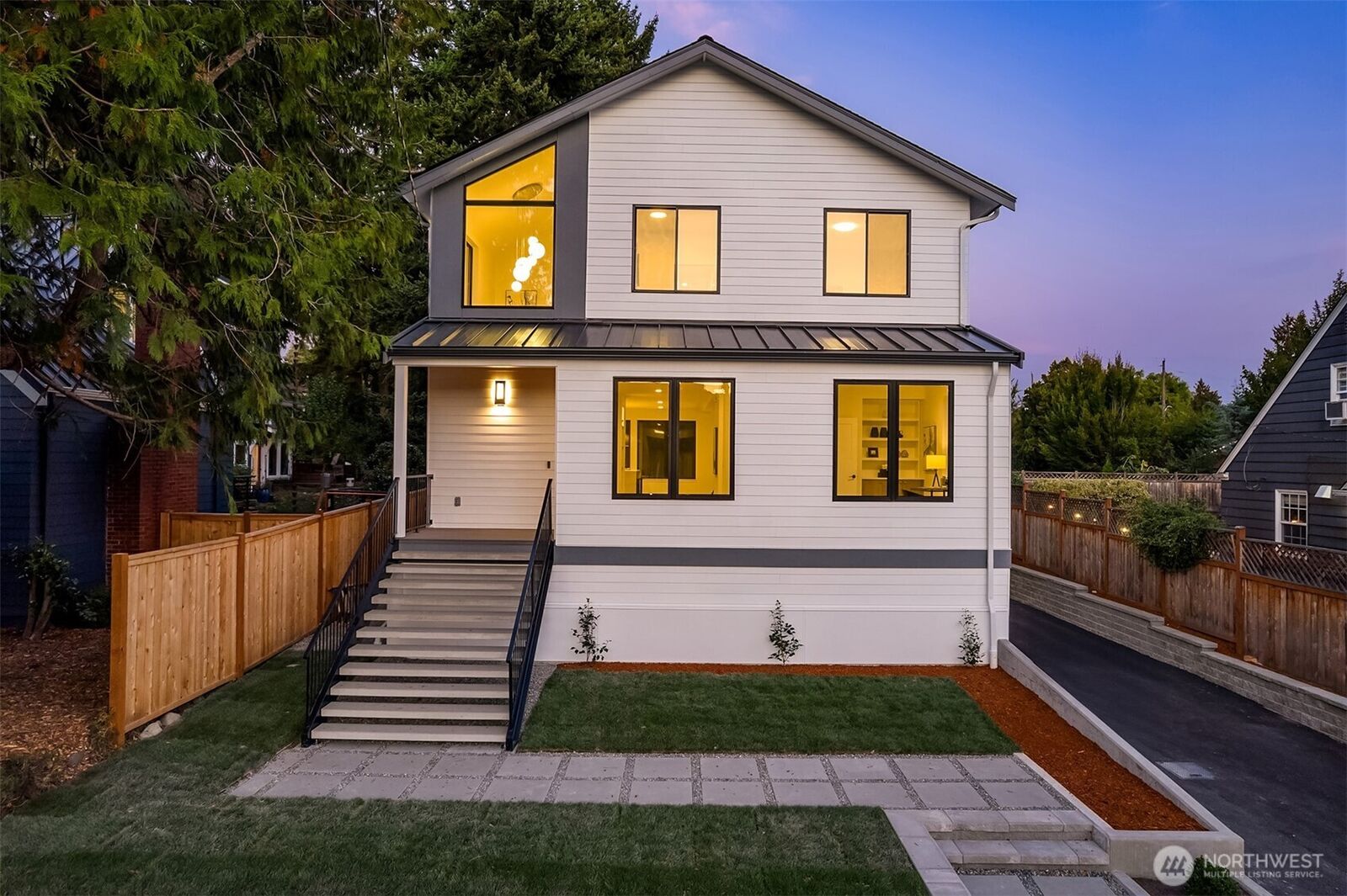 Property Photo:  6214  40th Avenue NE  WA 98115 