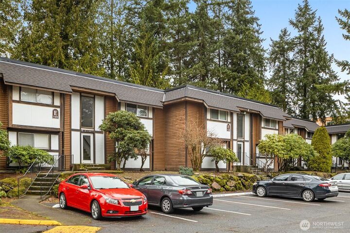 Property Photo:  7309  224th Street SW E10  WA 98026 