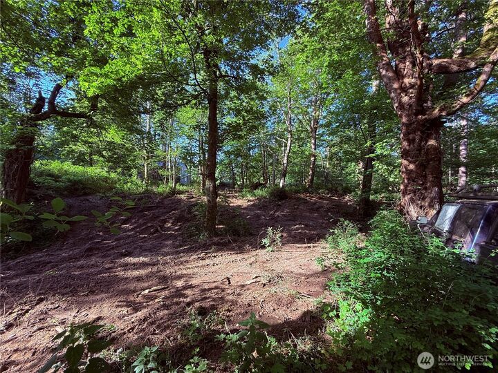 Property Photo: 75 F Beach Way WA 98206