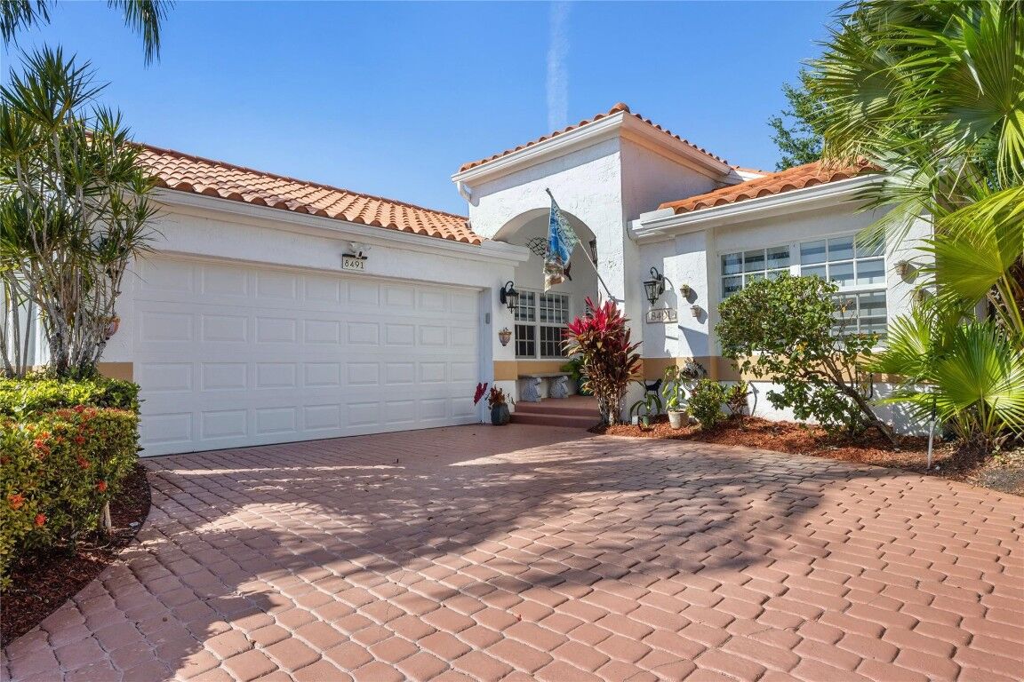 Property Photo:  8491 Nadmar Avenue  FL 33434 