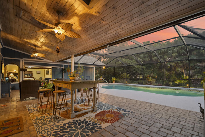 Property Photo:  1022 SW Tiburon Way  FL 34990 