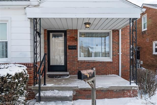 Property Photo:  11422 Marion  MI 48239 