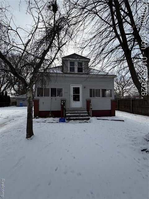 Property Photo: 25729 Ross Street MI 48125