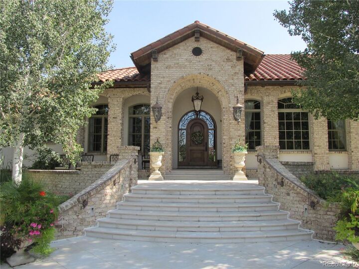 Property Photo: 1615 Augusta Place CO 81001