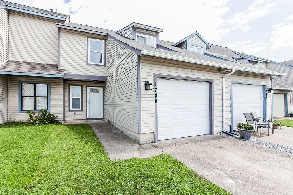 Property Photo: 1748 Unicorn Dr VA 23454