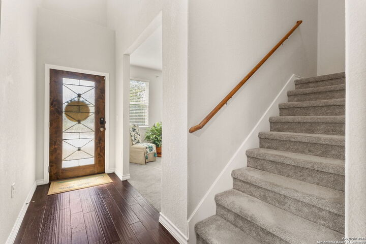 Property Photo:  5603 Chestnut Xing  TX 78266 