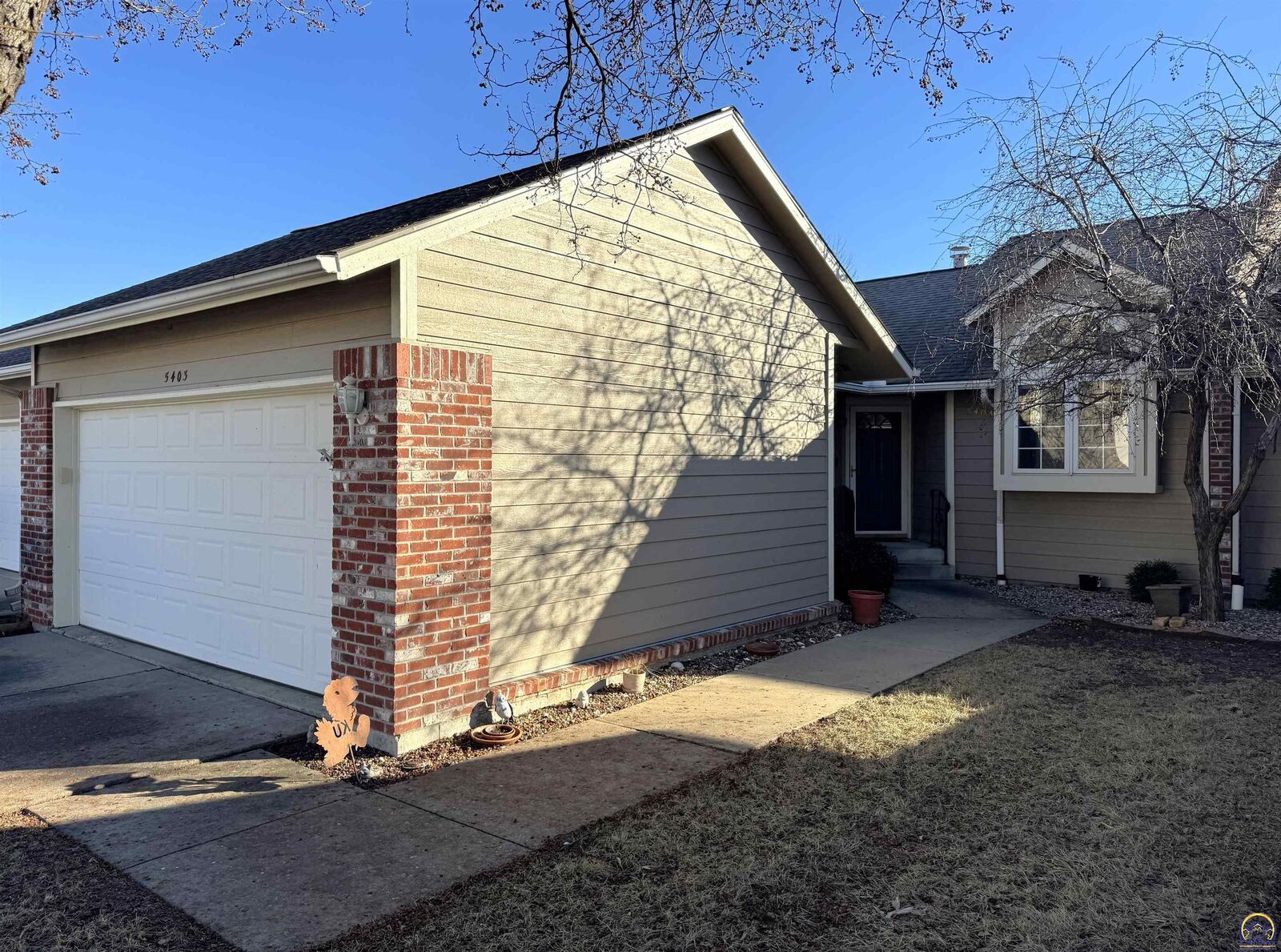 Property Photo:  5403 SW 22nd Pk  KS 66614 