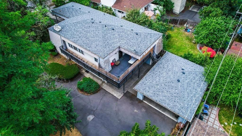 Property Photo:  22 W 15th Ave 22-24 W 15th Ave  WA 99203 