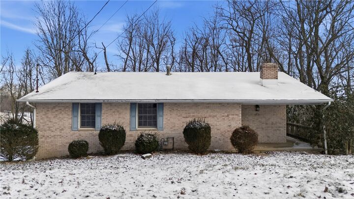 Property Photo:  120 Grandview Dr  PA 16229 