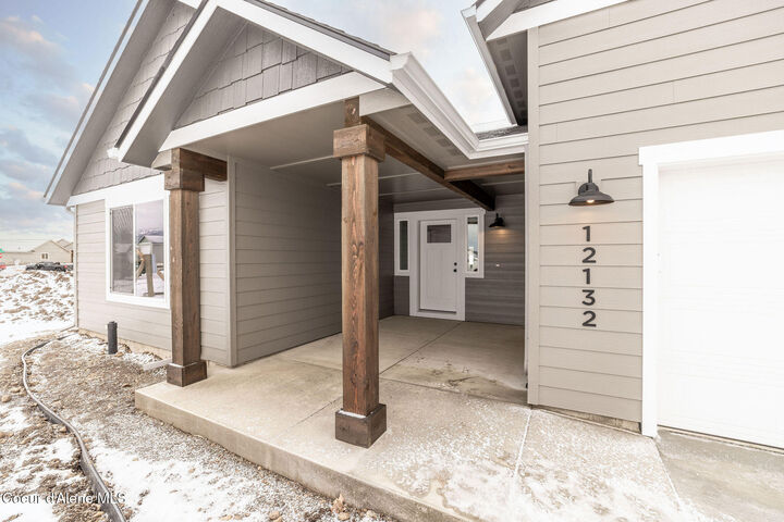 Property Photo:  12132 N Lennon Ln  ID 83858 