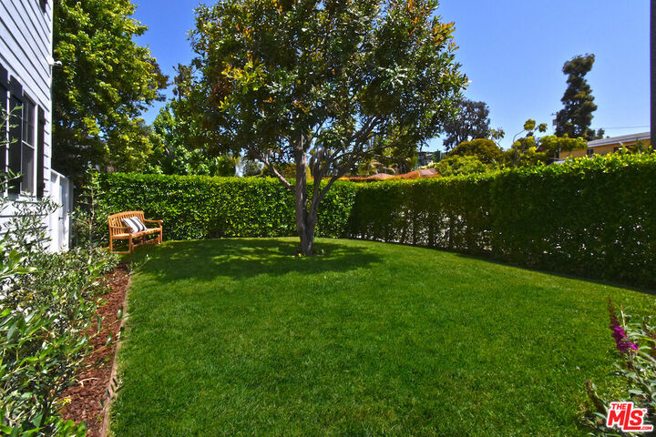 Property Photo:  3517 Inglewood Blvd  CA 90066 