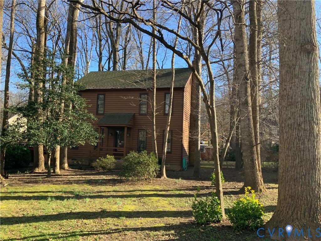 Property Photo: 4701 Black Oak Road VA 23237