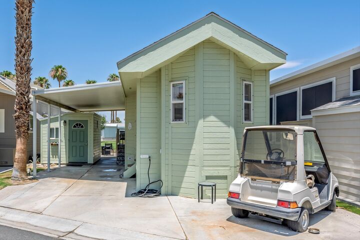 Property Photo: 84136 Avenue 44 738 CA 92203