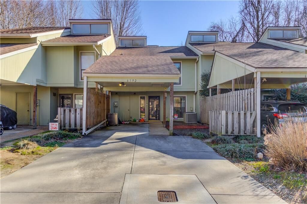 Property Photo:  6392 Hawthorne Terrace  GA 30092 