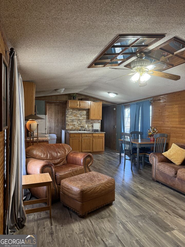 Property Photo:  7112 E Blacks Bluff Road  GA 30124 