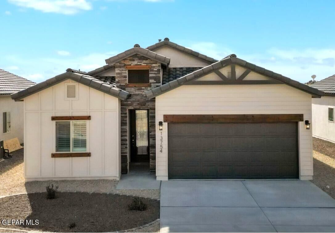 Property Photo: 11868 Malecon Place TX 79934
