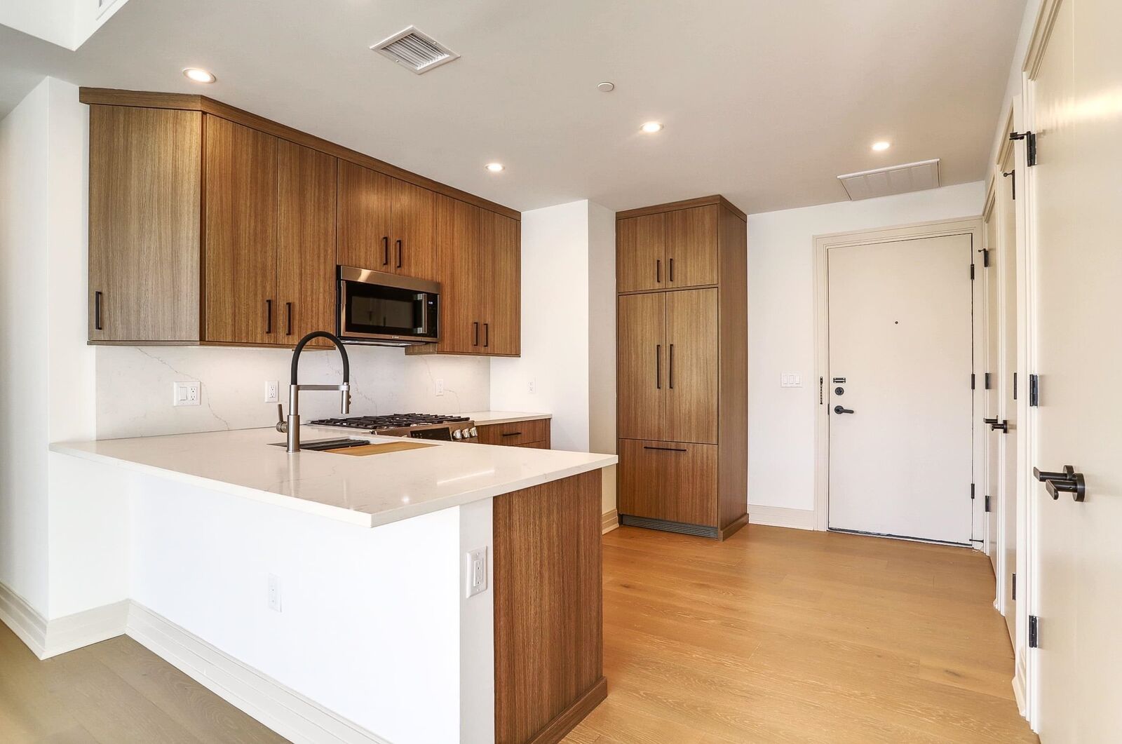Property Photo:  921 Madison St 502  NJ 07030 