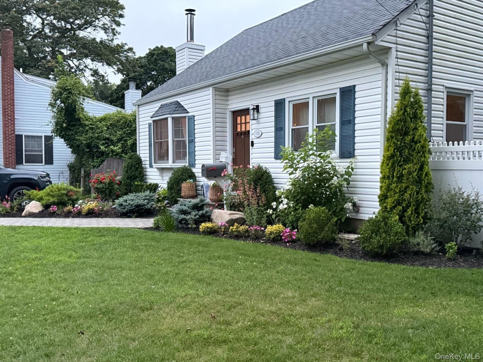 Property Photo:  115 Academy Street  NY 11705 