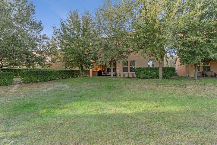 Property Photo:  6752 Trellis Vine Loop  FL 34786 