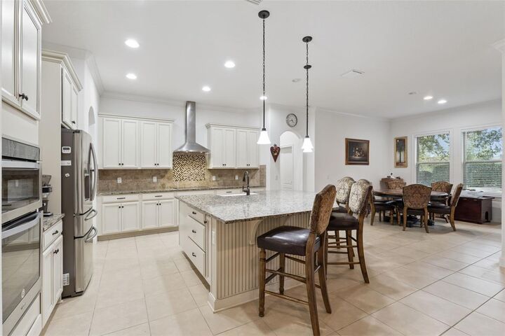 Property Photo:  6752 Trellis Vine Loop  FL 34786 