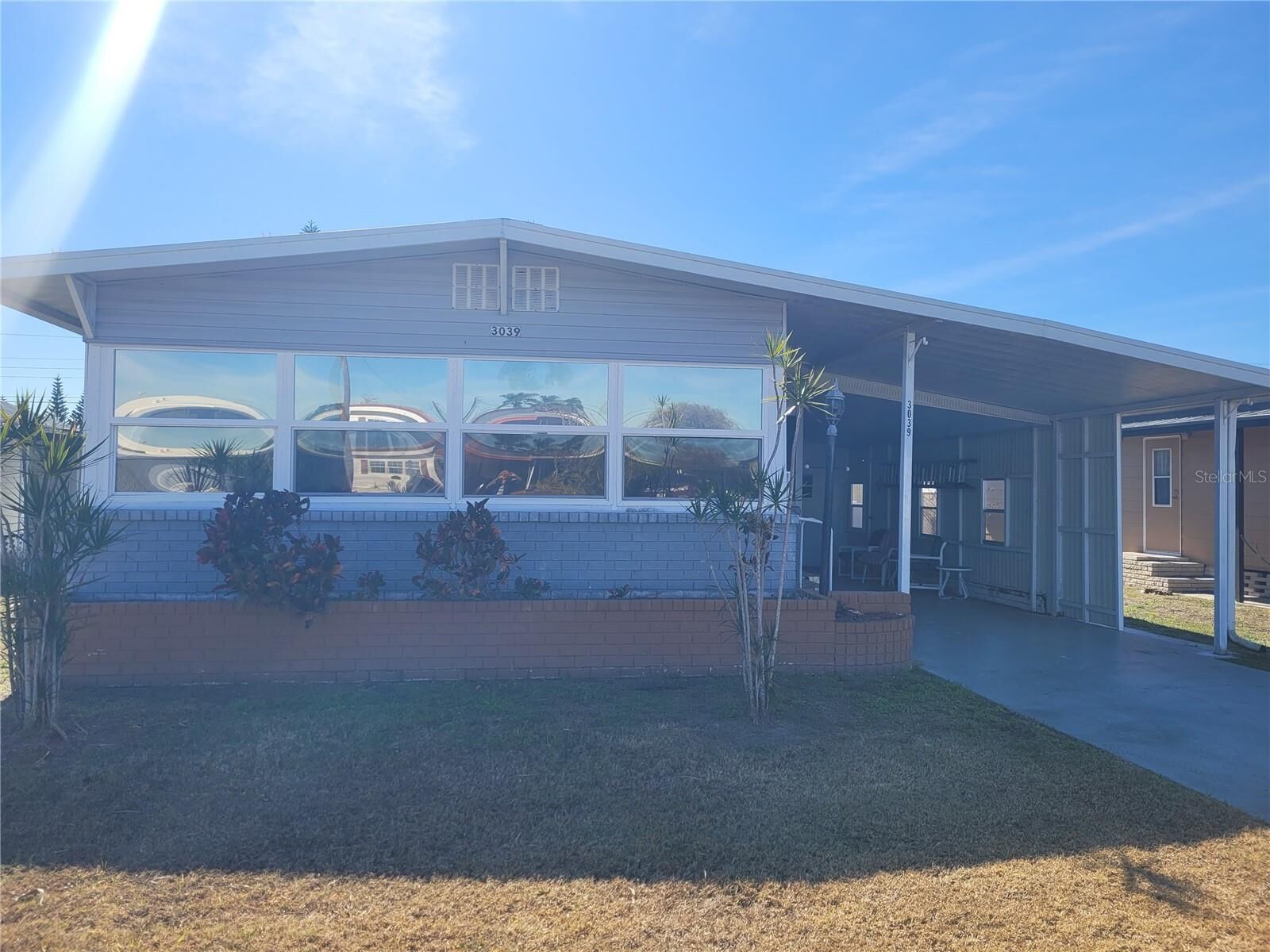 Property Photo:  3039 Sego Lane  FL 33801 