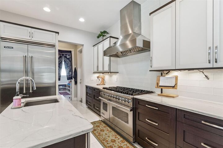 Property Photo: 10403 Woodward Winds Drive FL 32827