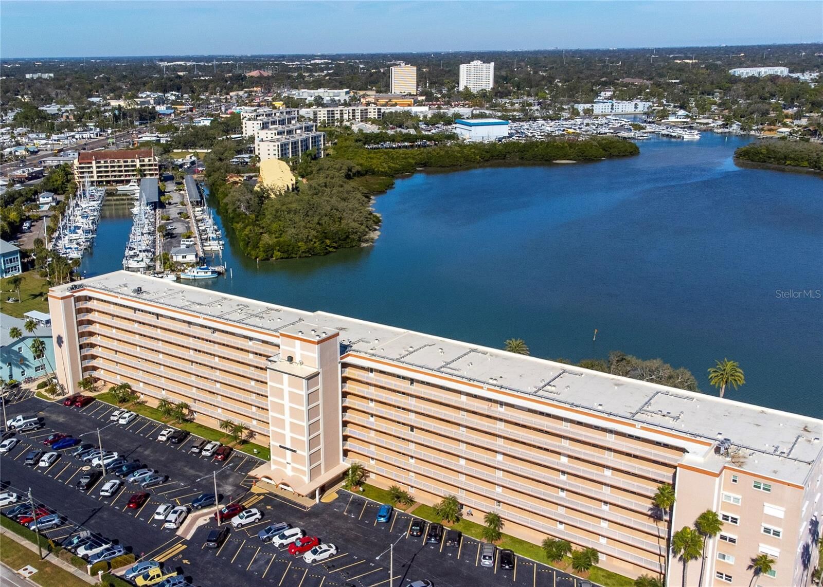 Property Photo: 1847 Shore Drive S 204 FL 33707