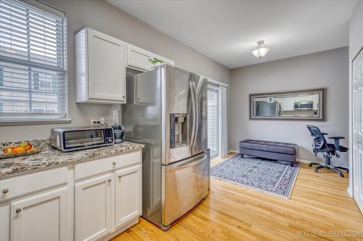 Property Photo:  172 N East River Road L  IL 60016 