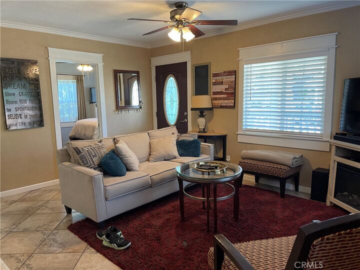 Property Photo:  113 11th  CA 92374 