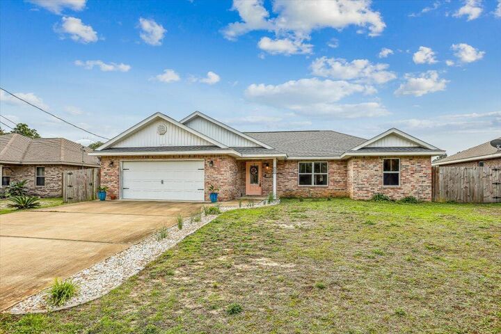 Property Photo:  5063 Bonita Avenue  FL 32563 