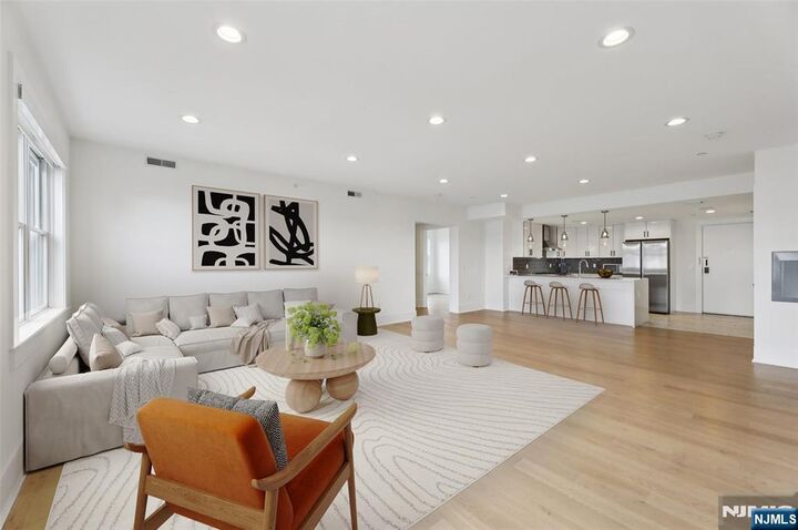 Property Photo: 209-211 Hackensack Plank Road 5B NJ 07086