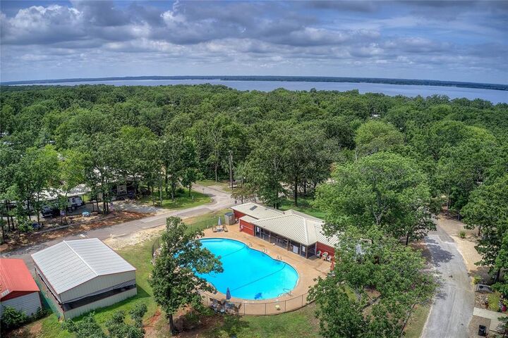 Property Photo: 8 Lots Pr 5804, Pr 5805 Private Road 5804 TX 75497