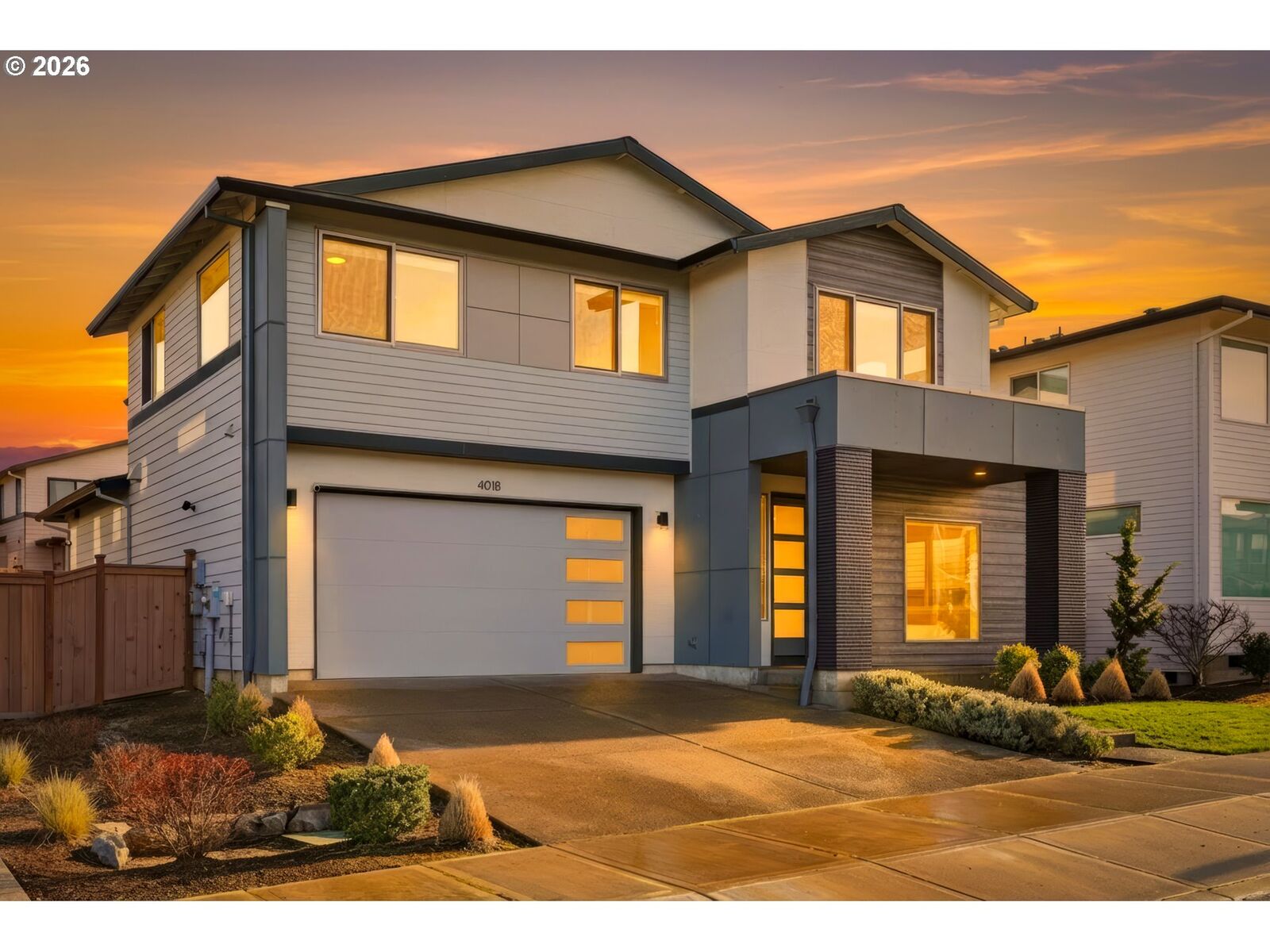 Property Photo:  4018 SE 77th Ave  OR 97123 