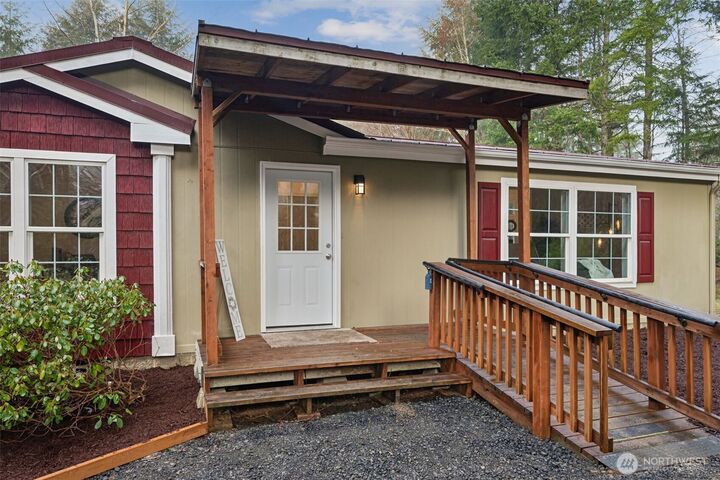 Property Photo: 121 E Adam Lane WA 98528