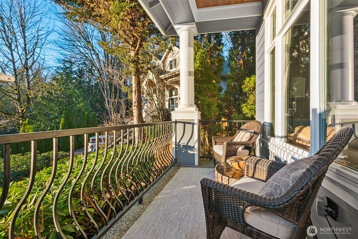 Property Photo: 25913 SE 159 Street WA 98027