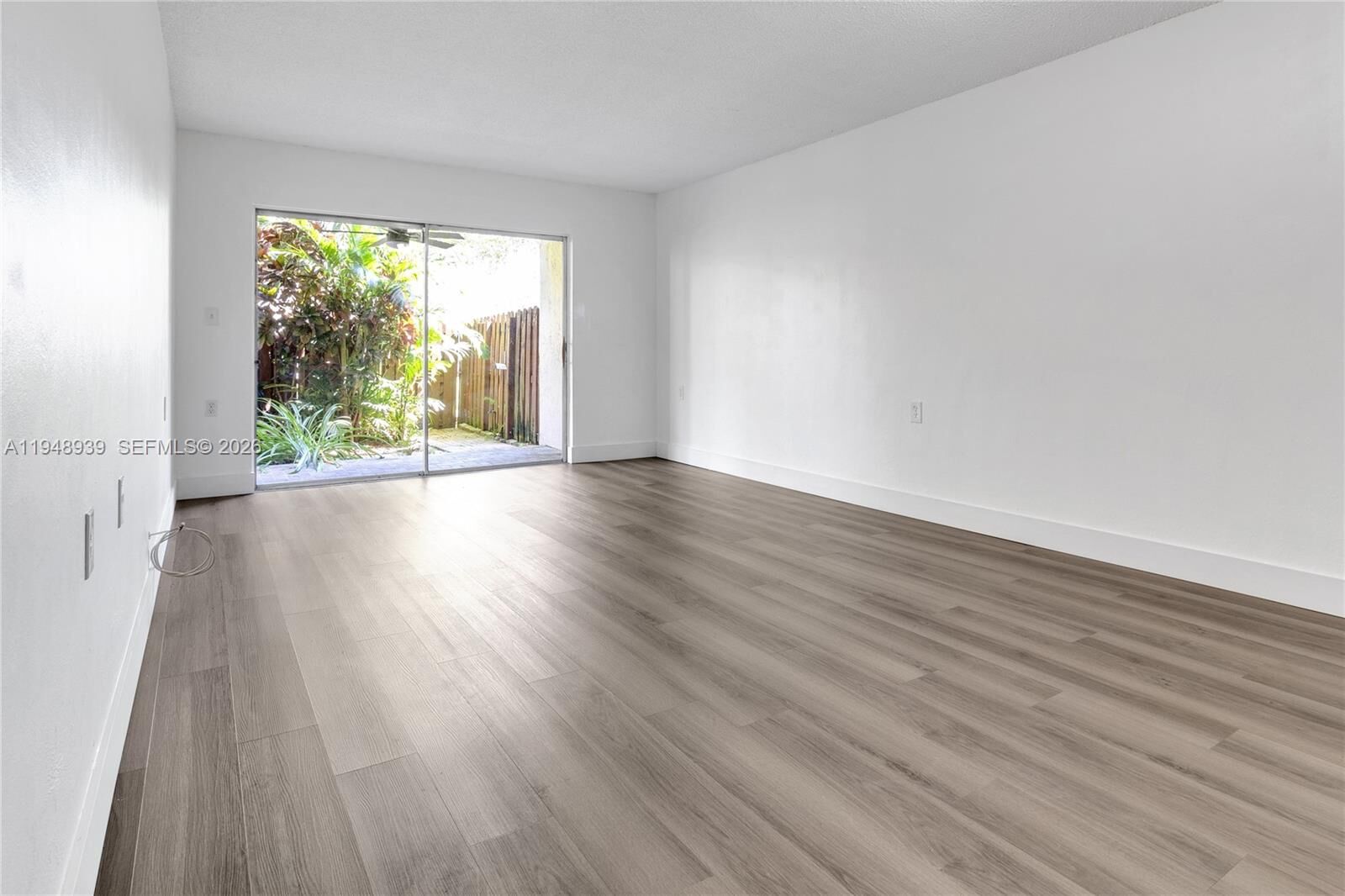 Property Photo:  11273 SW 88th St 116J  FL 33176 