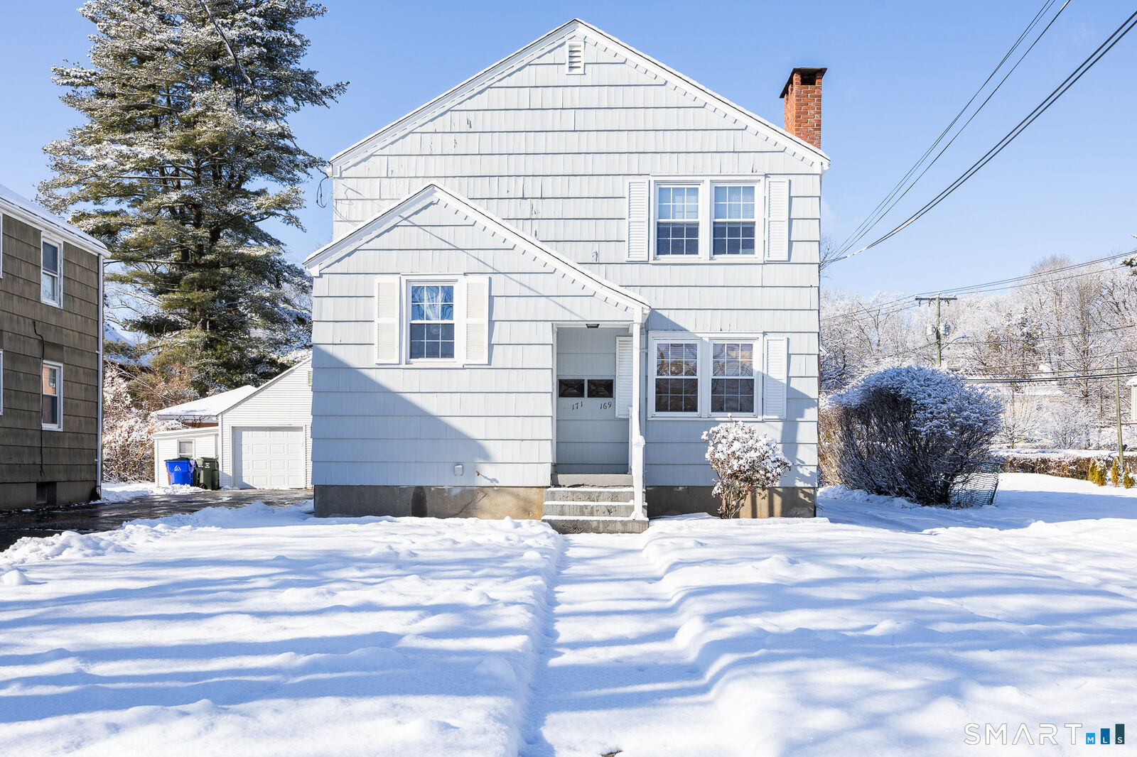 Property Photo: 169 Arnoldale Road CT 06119