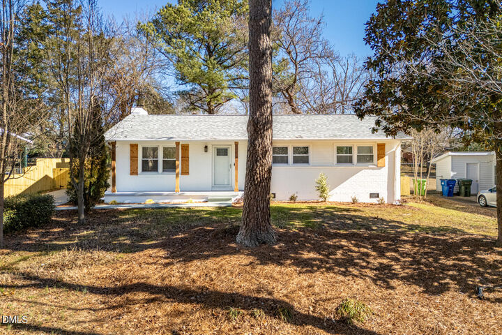 Property Photo:  829 Greenwich Street  NC 27610 